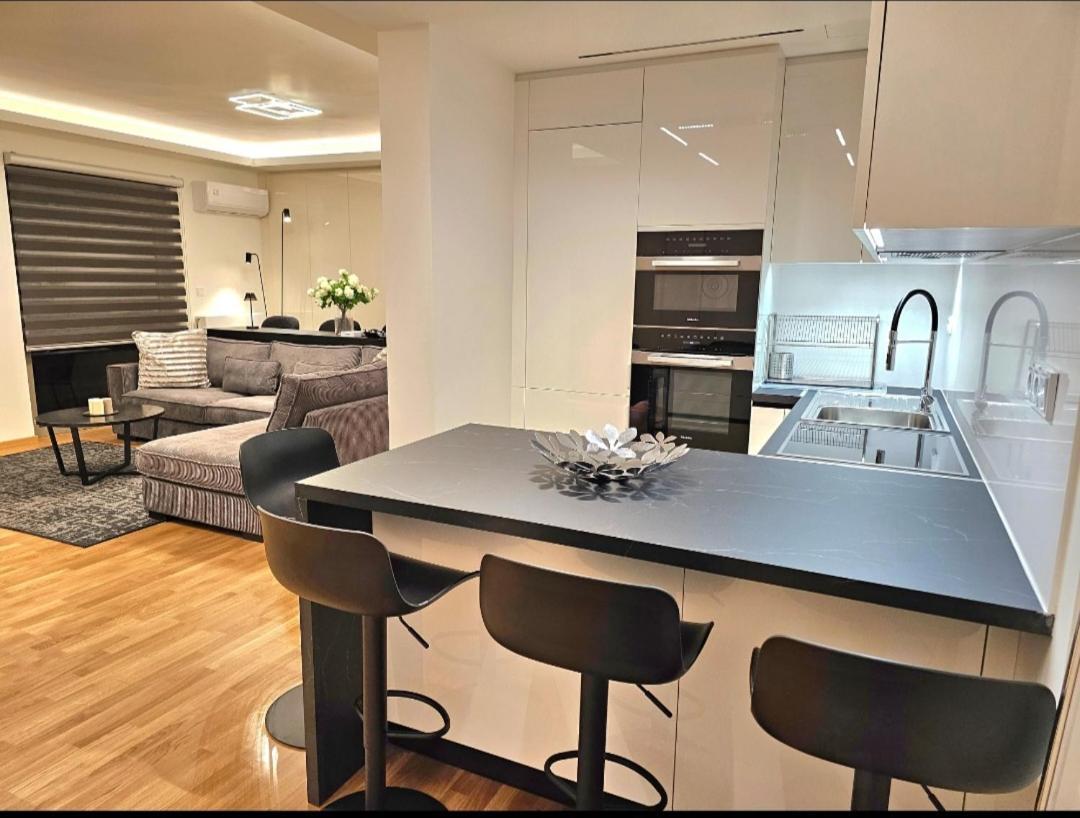 Filothei Luxury Apartment 110M2 Атина Екстериор снимка